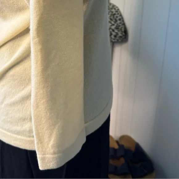 Lord & Taylor Two Ply Cashmere Women’s Size Large Cream Colored - Picture 4 of 11